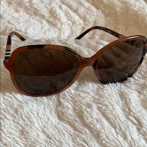 Burberry sunglasses